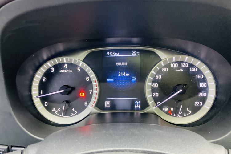 Used Nissan Terra 2020 2.5L XL Upper 4WD Automatic Four-Wheel Drive Luxury Edition Interior 9