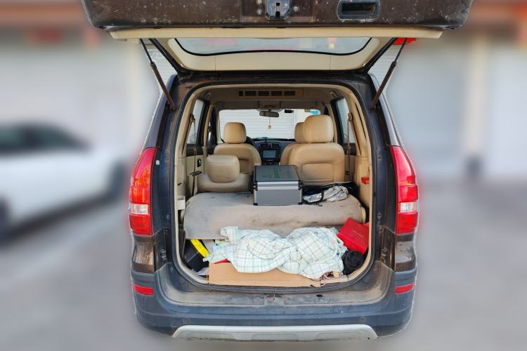 Used Dongfeng Fengon 360 2015 1.5L Manual Comfort II 7-Seater Trunk