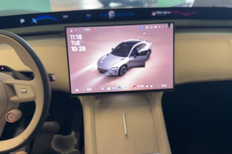 Used Xiaomi Auto YU7 2025 Ultra-Long Range Rear-Wheel Drive Version
