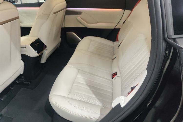 Used ONVO L60 2024 60 kWh Rear-Drive Version Interior 4