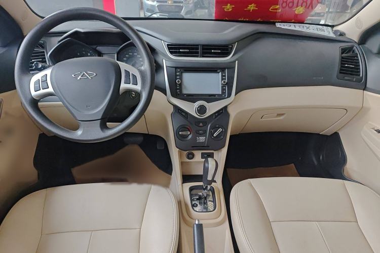 Used Chery Fengyun 2 2013 Hatchback 1.5L AMT Ruìyì Edition