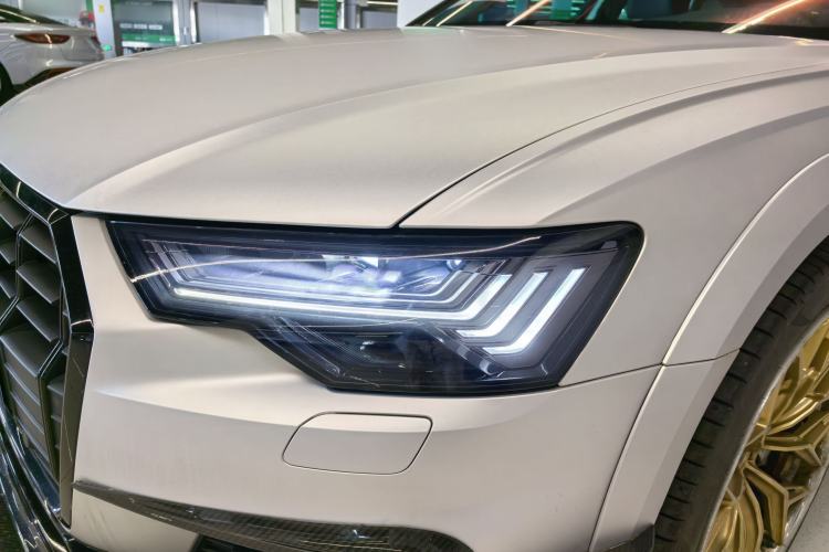 Used Audi A6 2022 allroad quattro Explorer 55 TFSI Prestige Off-Road Model
