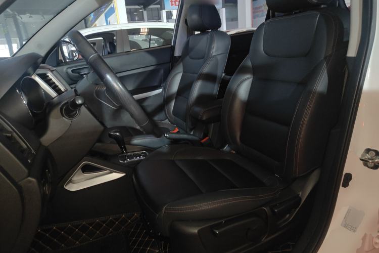 Used Changan CS35 2016 1.6L Automatic Luxury Model China V Standard