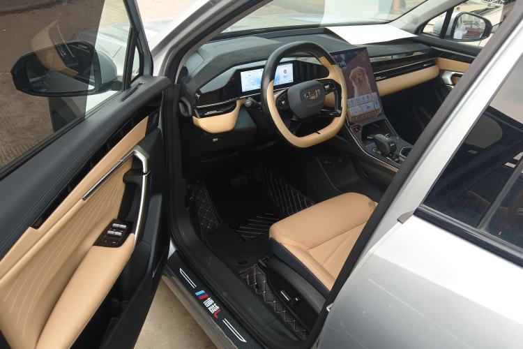 Used Geely Auto FX11 2023 1.5TD DCT Prestige Edition