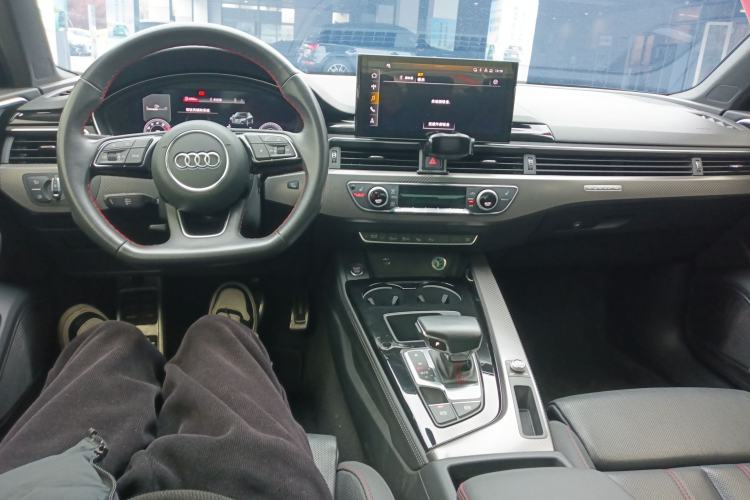 Used Audi A4L 2022 40 TFSI quattro RS Performance Package