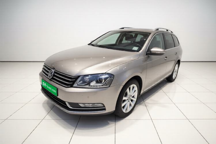 Used Volkswagen Magotan 2015 Travel Edition 2.0 TSI Comfort Version