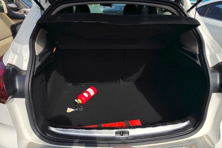 Used Citroen C3-XR 2015 1.6L Automatic Smart Version Trunk