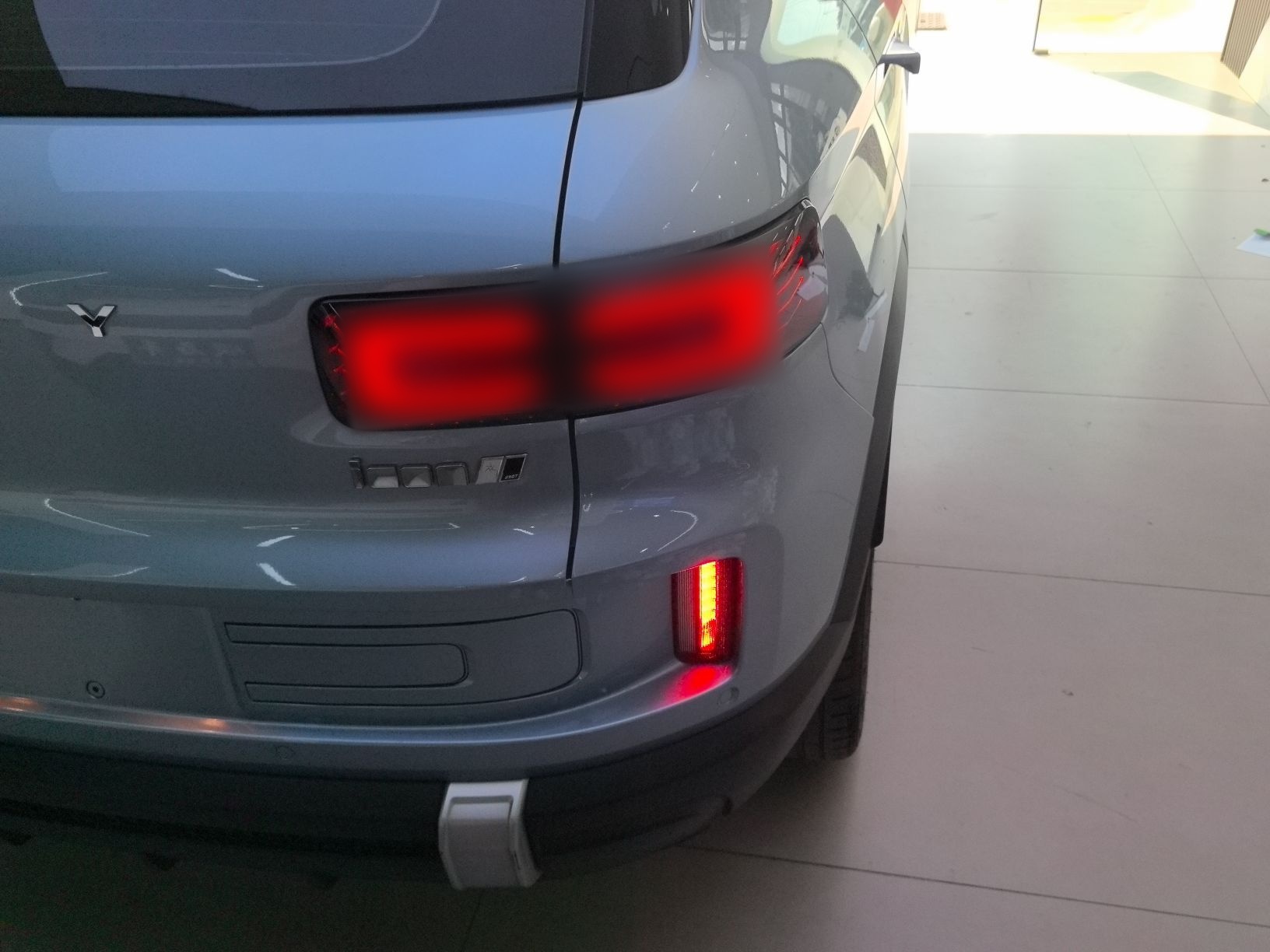 Geely Auto icon 2023 1.5TD Chocolate Smoothie Edition — снимка 9
