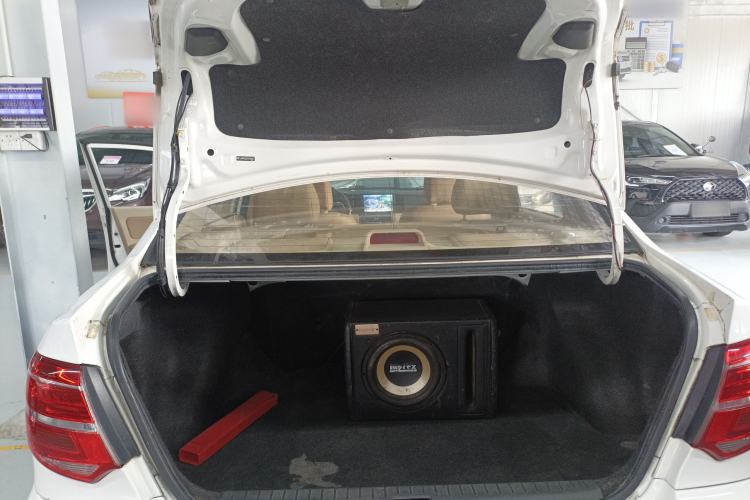 Used Toyota Corolla EX 2013 1.6L Automatic Excellence Edition Trunk