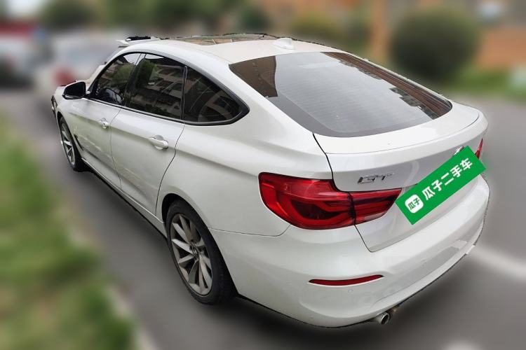 Used BMW 3 Series GT 2018 320i Sport Edition
