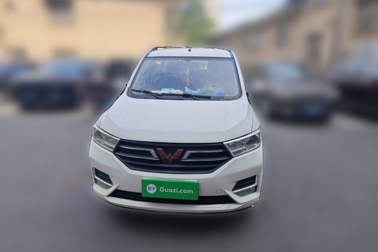 Used Wuling Hongguang 2018 1.5L S Comfort Model L2B
