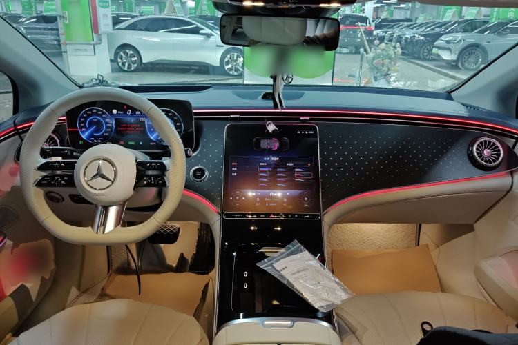 Used Mercedes-Benz EQE 2022 350 First Edition Special Version
