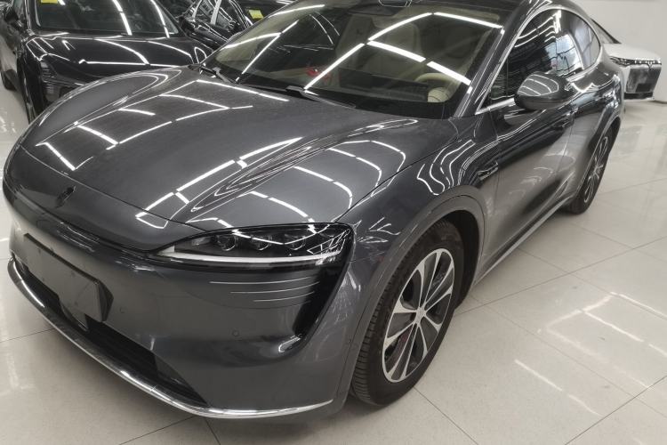 Used Hima Luxeed R7 2025 Range-Extended Version 251 km Max