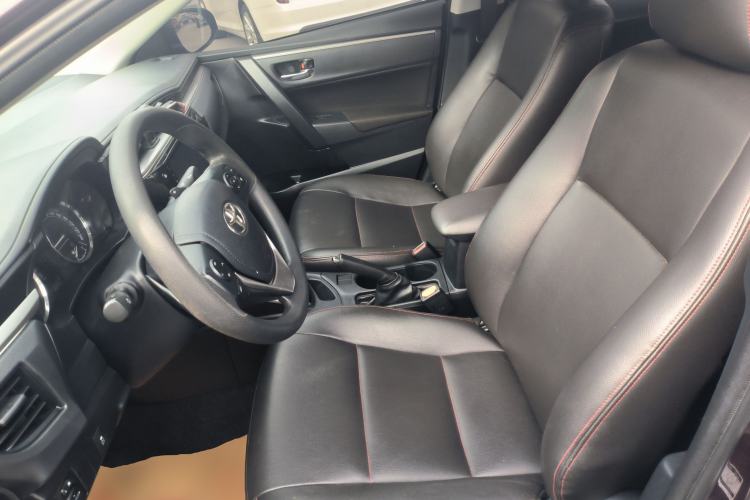 Used Toyota Levin 2017 Revised Dual-Engine 1.8H GS E-CVT Elite Sunroof Version China V Standard
