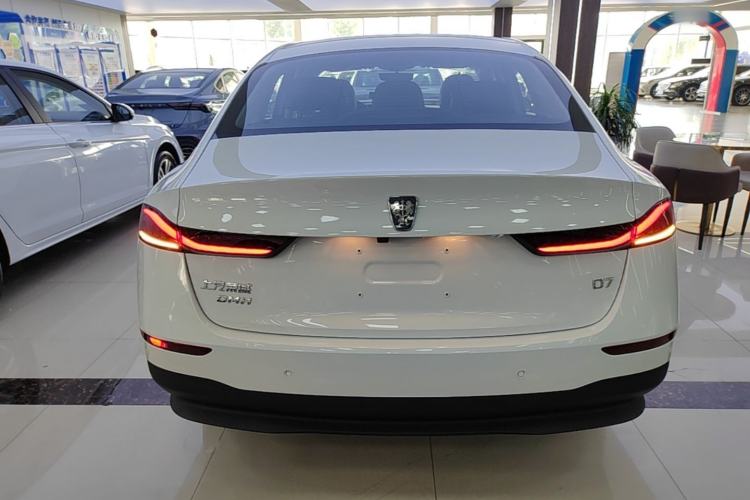 Used Roewe D7 2025 DMH 125km World Champion Excellence Edition Rear