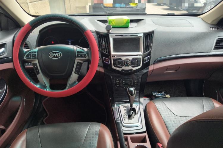 Used BYD Surui 2015 Revised Version 1.5L Automatic Luxury Edition