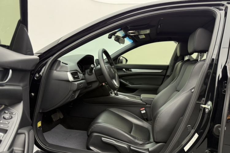 Used Honda Inspire 2022 260TURBO Elegant Edition
