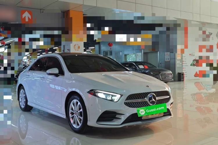 Used Mercedes-Benz A-Class 2021 A 200 L Sport Sedan Fashion Model
