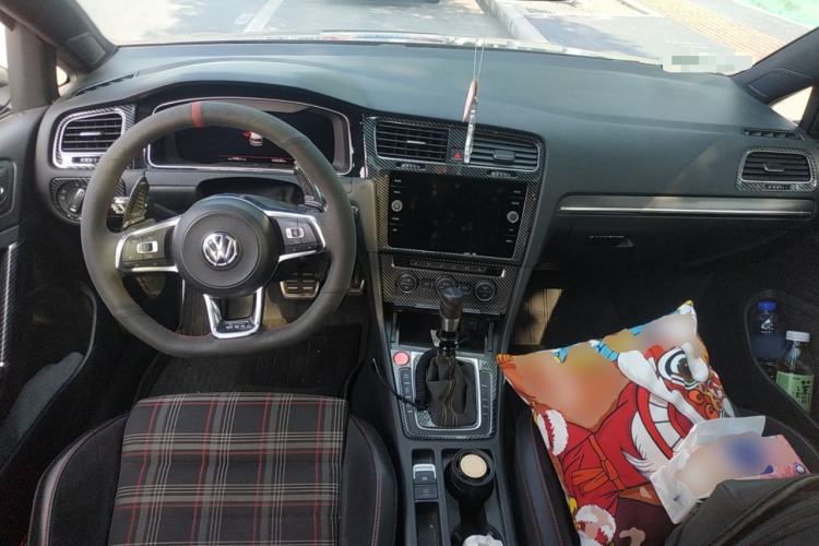 Used Volkswagen Golf GTI 2018 2.0 TSI GTI