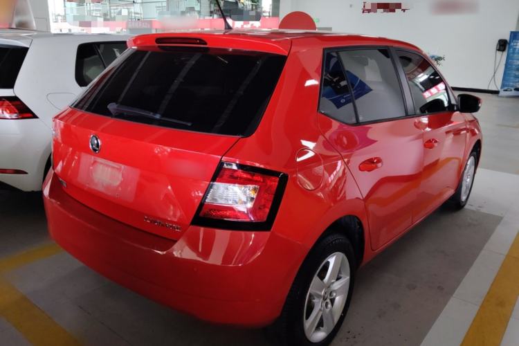Used Skoda Fabia 2016 1.4L Automatic Car Enjoy Edition