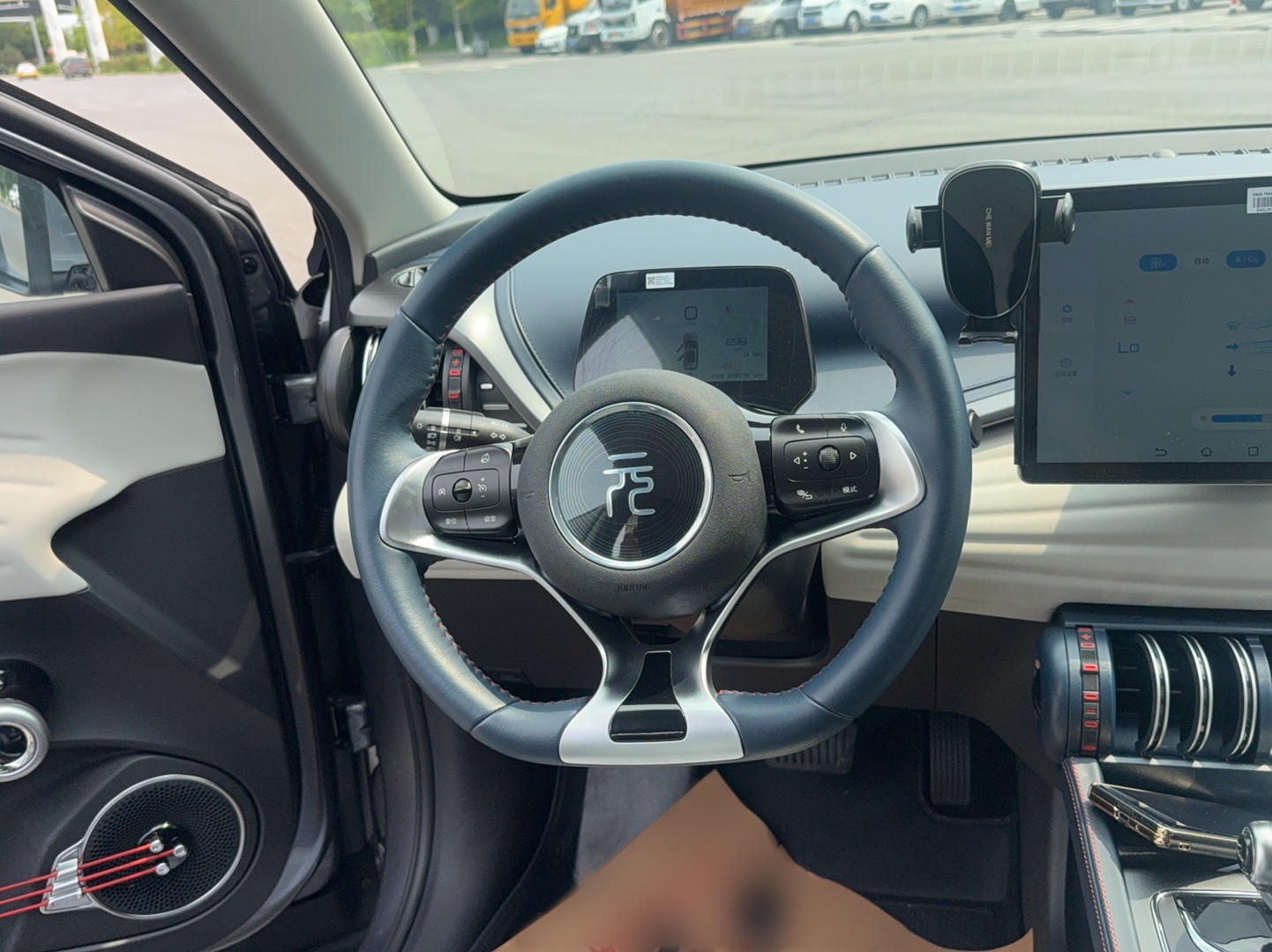 BYD Yuan PLUS 2022 510 km Luxury Version — снимка 9