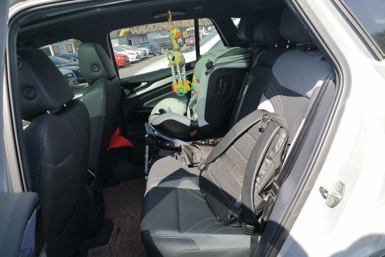 Used Volkswagen ID.4 CROZZ 2021 Long-Range PRO Two-Wheel Drive Version
