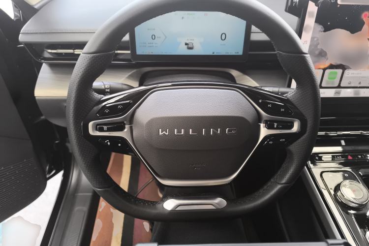 Used Wuling Xingguang 2023 150 Advanced Edition
