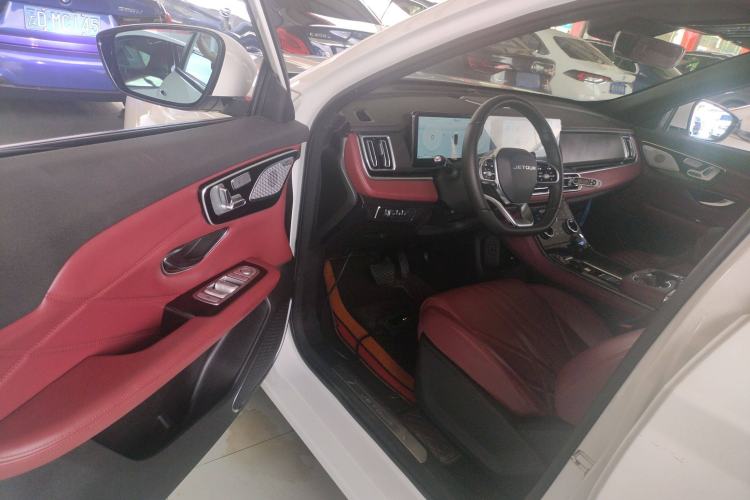 Used JETOUR X70 PLUS 2025 1.5T Flagship Edition 5 Seats