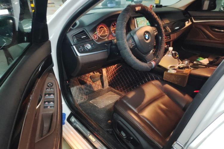 Used BMW 5 Series 2014 525Li Luxury Design Package