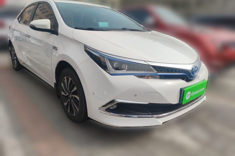 Used Toyota Corolla Hybrid E+ 2019 1.8L E-CVT Leading Edition Front Right 45 Deg