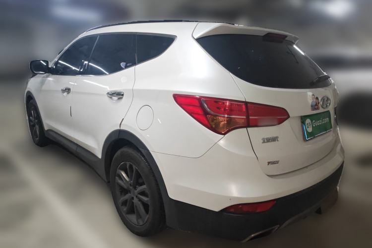 Used Hyundai Santa Fe 2013 Revised Version 2.0T Automatic All-Wheel Drive Top-Tier Trim