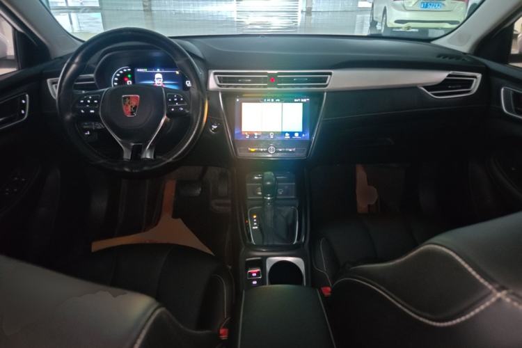 Used Roewe i5 2020 1.5L Automatic 4G Connect Luxury Flagship Edition
