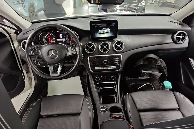 Used Mercedes-Benz GLA 2018 GLA 200 Fashion Model