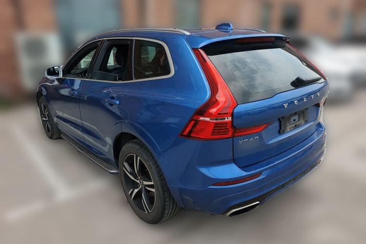 Used Volvo XC60 2018 T5 4x4 Smart & Sporty Edition Rear Left 45 Deg