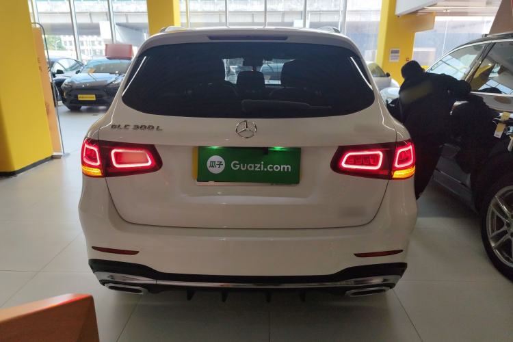 Used Mercedes-Benz GLC 2020 Facelift GLC 300 L 4MATIC Dynamic Edition
