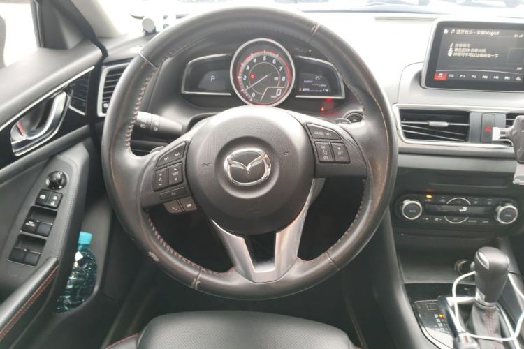 Used Mazda 3 Axela 2016 Sedan 2.0L Automatic Flagship Model Steering Wheel
