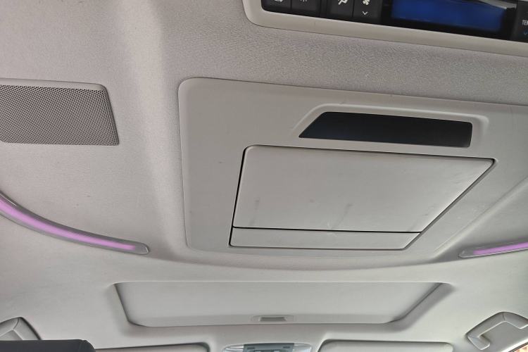 Used Toyota Vellfire 2019 Dual-Engine 2.5L HV Luxury Edition
