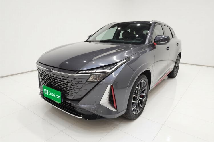 Used CHANGAN OSHAN Z6 2023 Blue Whale 1.5T DCT Luxury Model
