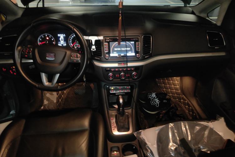 Used Seat Alhambra 2013 2.0 TSI Ultimate Edition Euro IV
