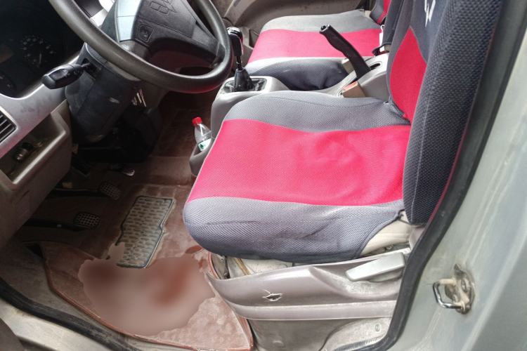 Used Wuling Rongguang 2011 1.2L Comfort Model Left Front Seat