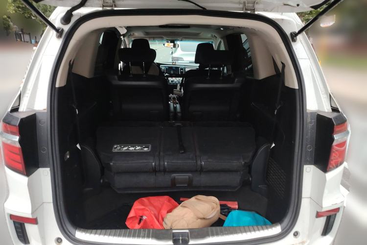 Used Honda Elysion 2016 2.4L Comfort Edition
