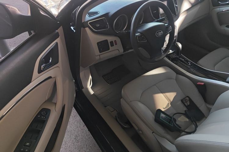 Used Bestune B90 2014 1.8T Automatic Luxury Model