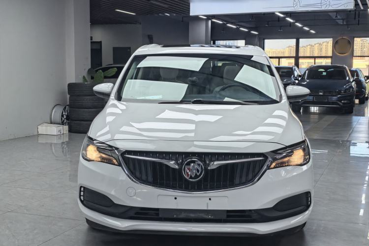 Used Buick GL6 2018 18T 6-Seater Elite Model
