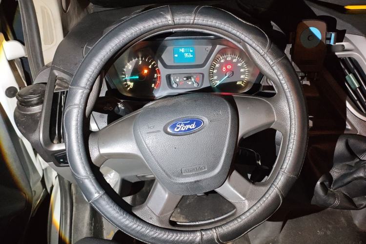 Used Ford Transit 2017 2.0T Diesel Multi-Function Commercial Vehicle Mid-Drive Mid-Roof China V Standard Steering Wheel