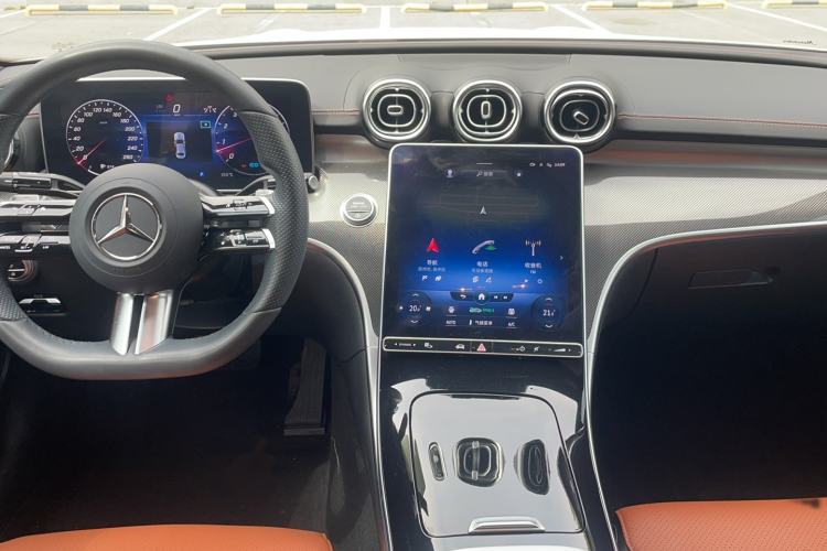 Used Mercedes-Benz C-Class 2022 Restyled C 260 L Sport Edition Center Console