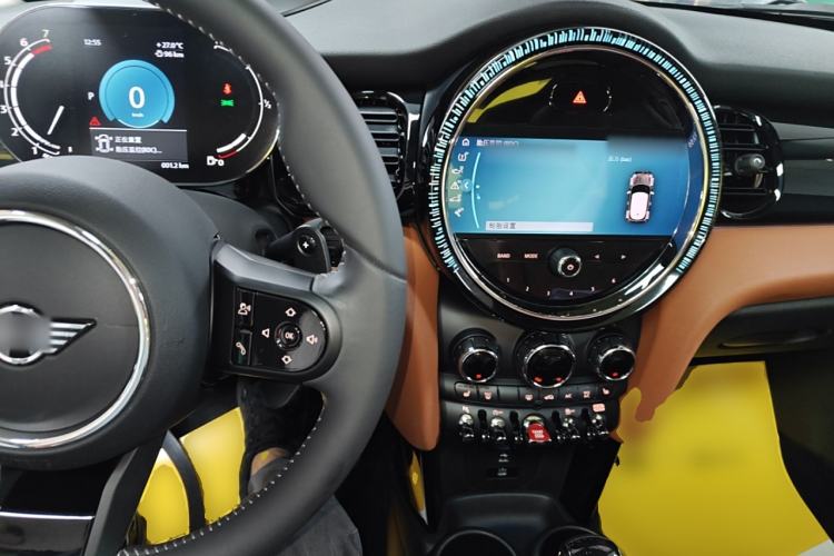 Used MINI MINI 2023 2.0T COOPER S Artist