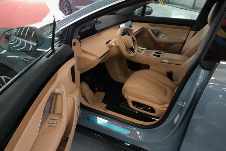 Used Hima Luxeed R7 2024 Pure Electric 667km Pro