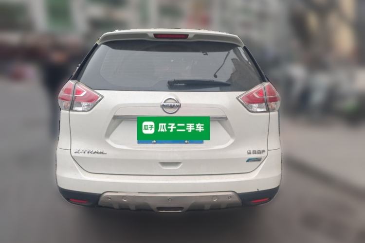 Used Nissan X-Trail 2015 2.0L CVT Comfort MAX Edition 2WD
