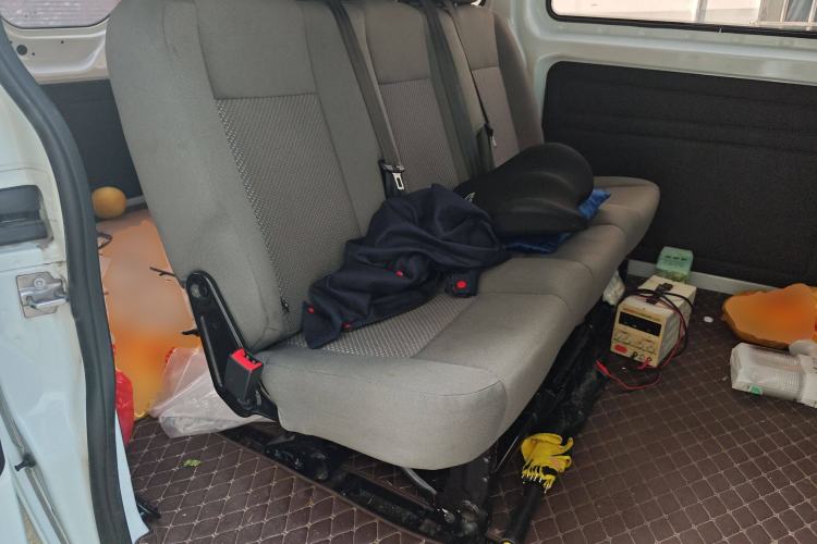 Used Ford Transit 2017 2.0T Gasoline Automatic Multi-Function Commercial Vehicle Mid-Drive Mid-Roof China V-standard