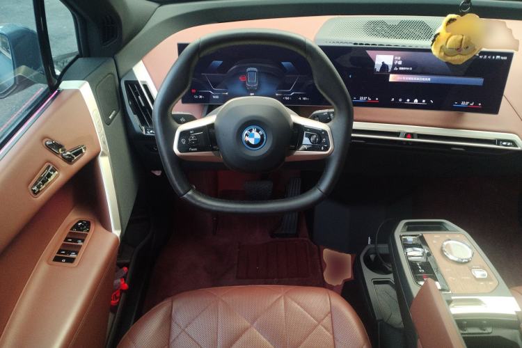 Used BMW iX 2023 Updated xDrive50 Steering Wheel